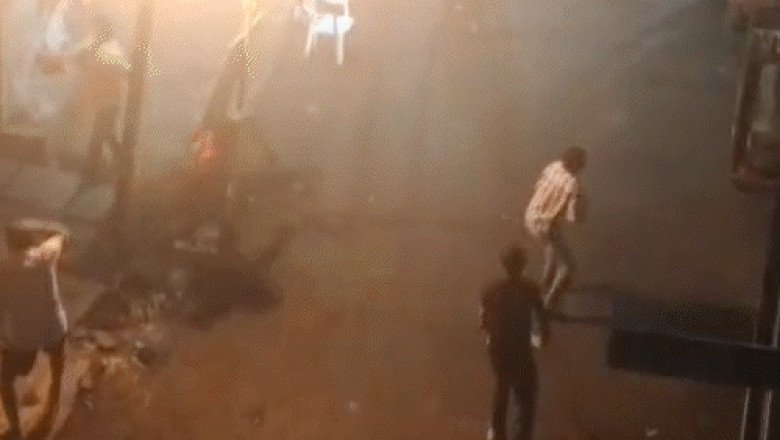 વડોદરામાં ફરી કોમી શાંતિમાં પલીતો ચાંપવાનો પ્રયાસ:  AIથી લઘુમતી સમાજની ધાર્મિક લાગણી દુભાઈ એવી પોસ્ટ થતાં પથ્થરમારાથી માહોલ તંગ, 50ની અટકાયત; આજે પણ ચુસ્ત બંદોબસ્ત - Vadodara News